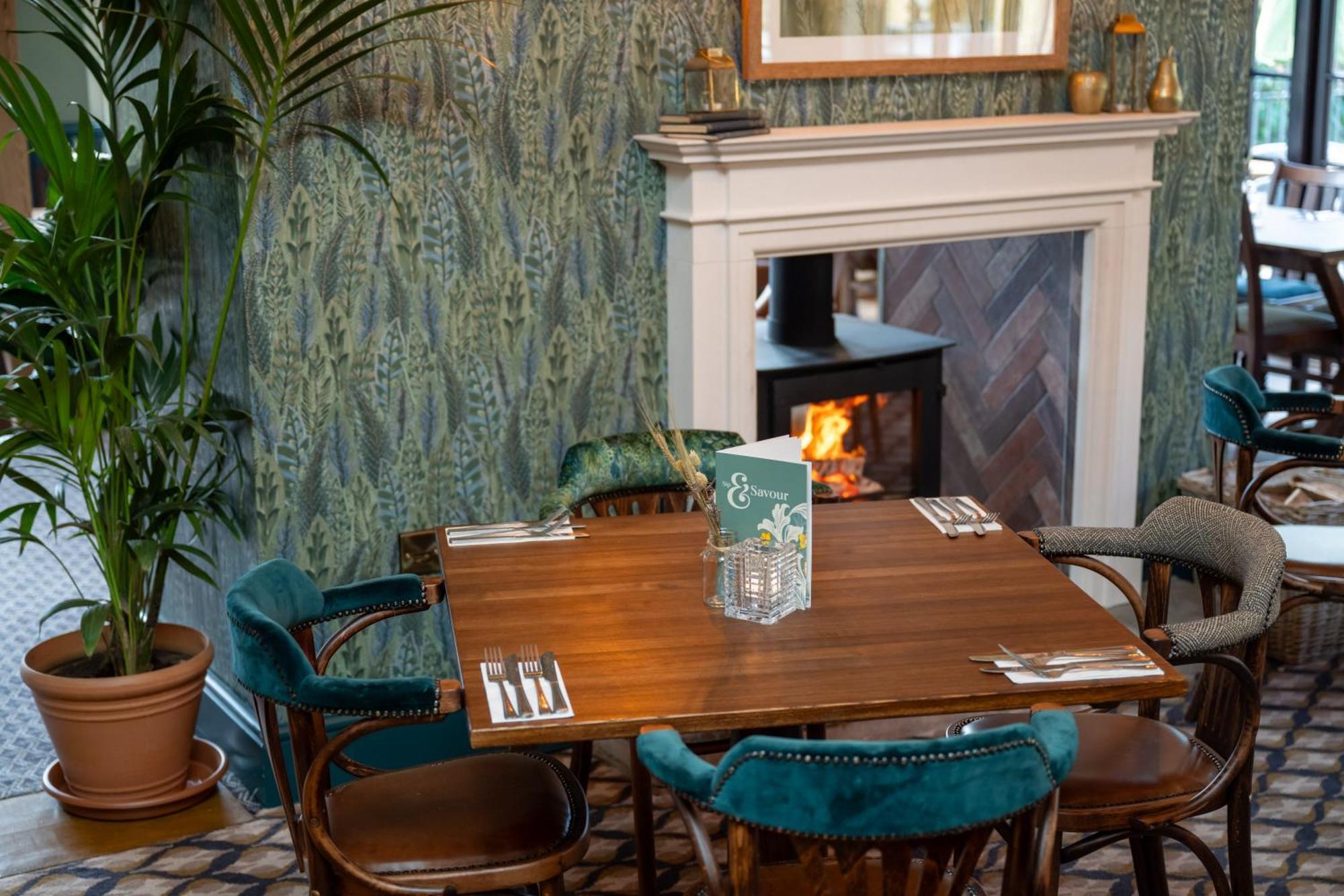 Inn House By Chef & Brewer Collection Himley