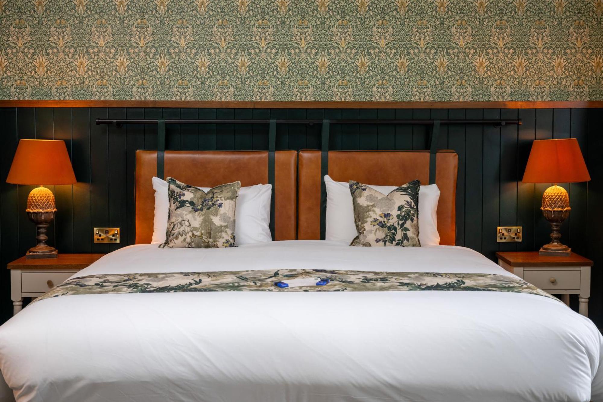 House By Chef & Brewer Collection Inn Himley