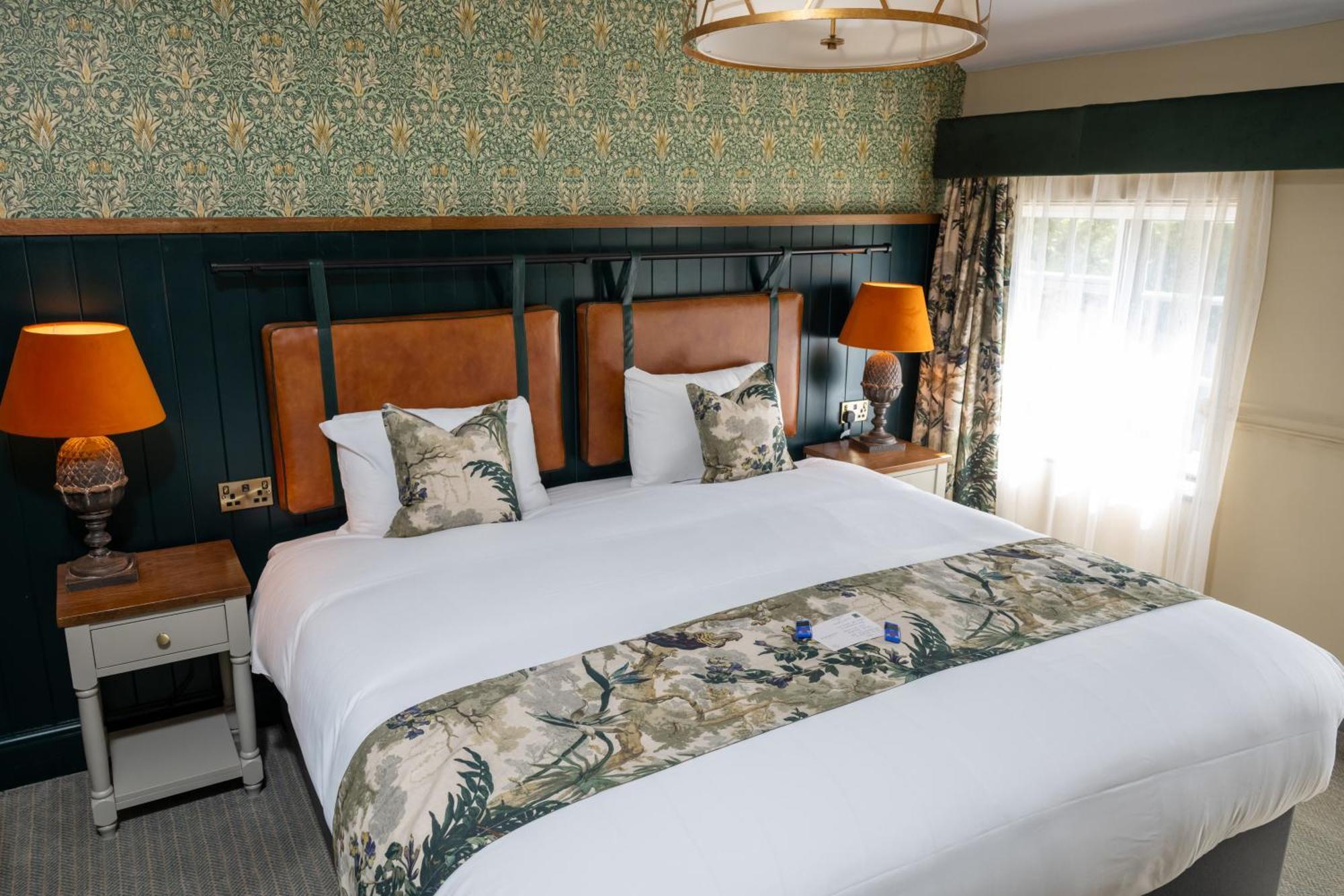 House By Chef & Brewer Collection Inn